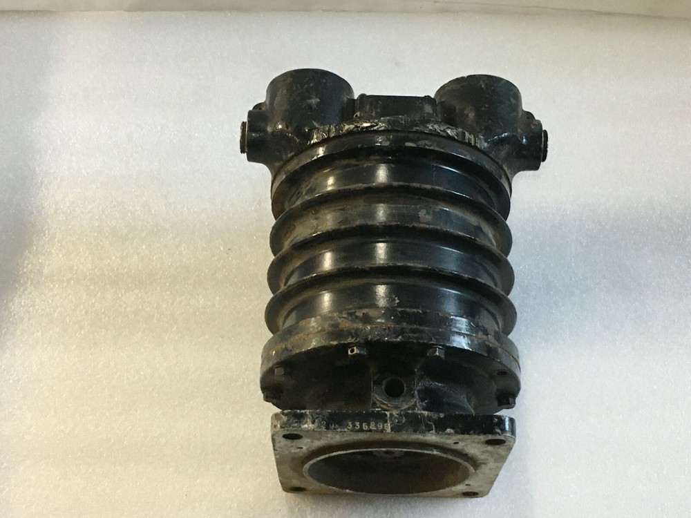 Aircraft Engine Bendix Air Pump P/N 33E02-5 As Removed