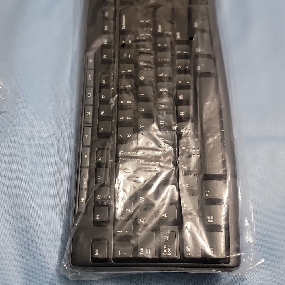 Logitech Wireless Keyboard and Mouse Bundle Black BRAND NEW!