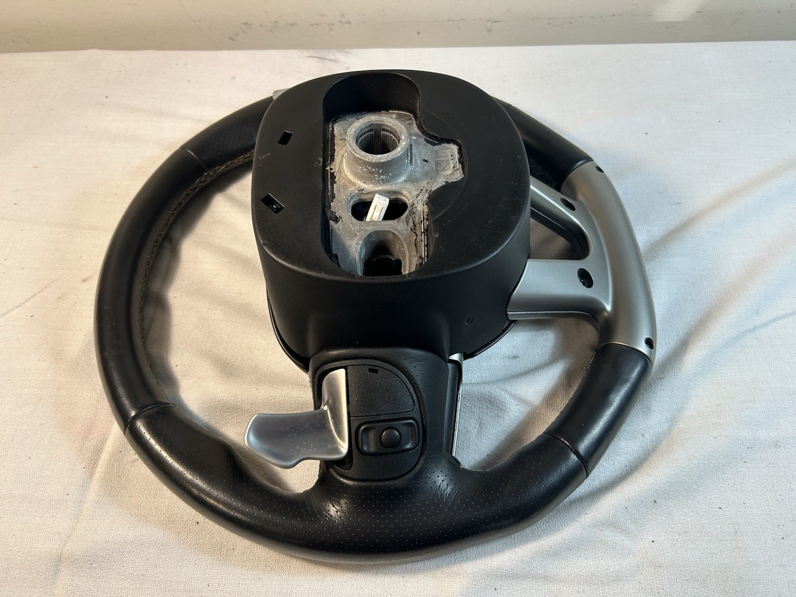 2021 Dodge Charger HELLCAT Steering Wheel Assembly COMPLETE OEM USED