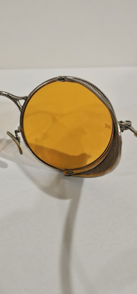 Welsh Manufacturing Company WWII Steampunk Saftey Glasses with Case