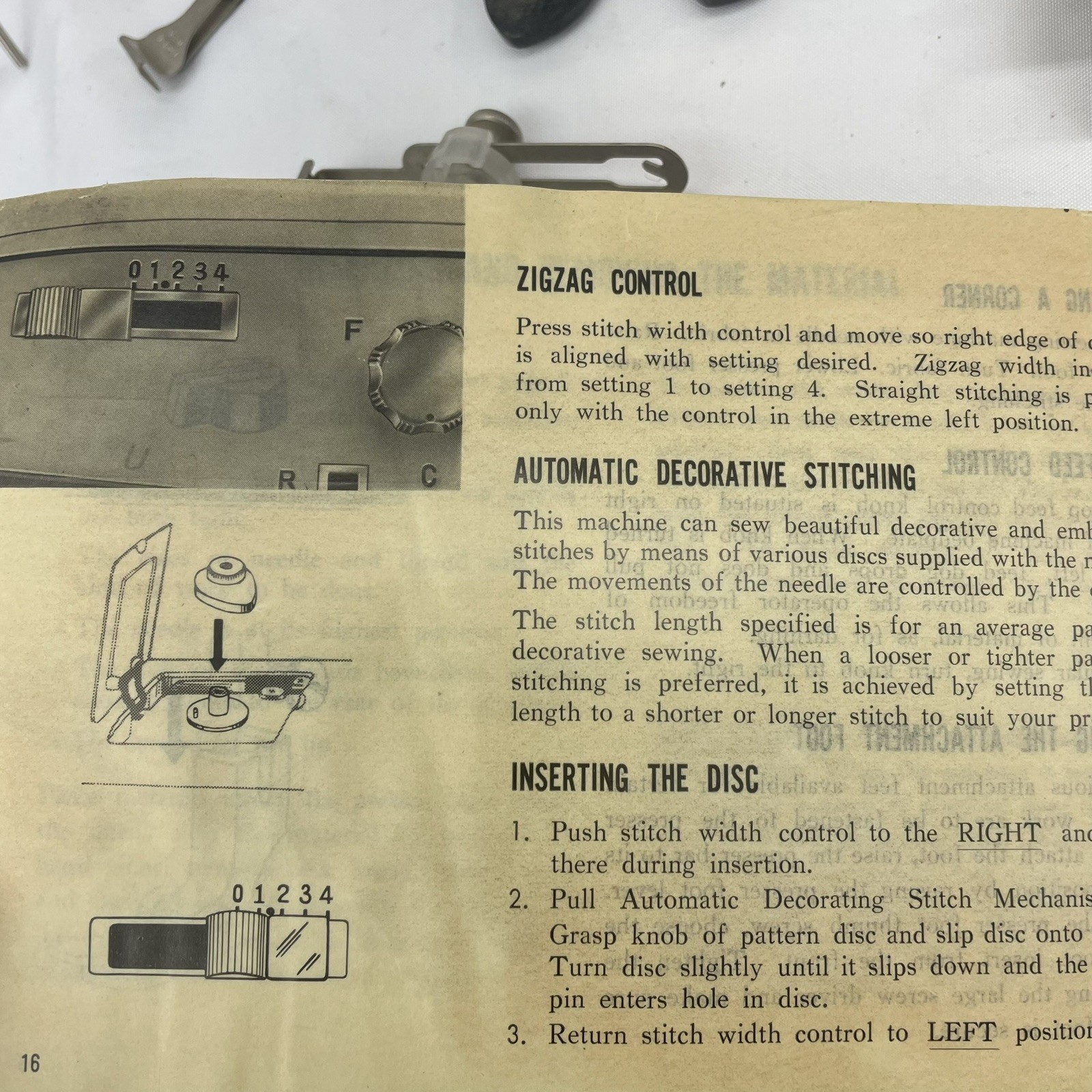 SERVICED - KENMORE 158 HEAVY DUTY 1 Amp Steel Zigzag Sewing Machine JAPAN