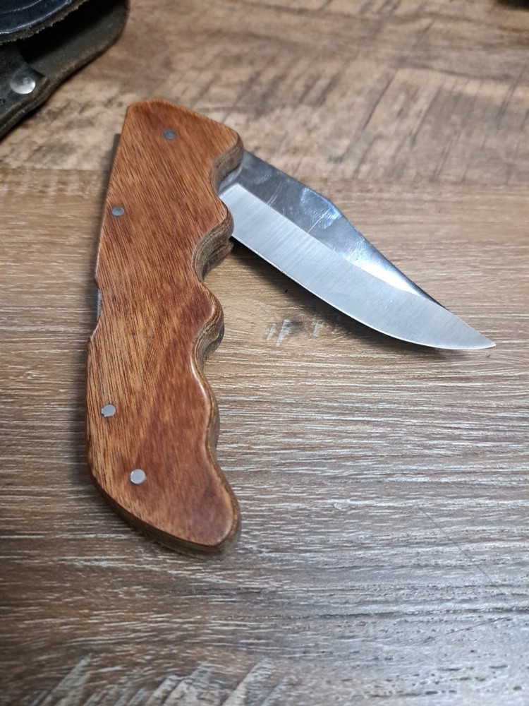 Vtg. Nighthawk V Monogrammed Folding Knife