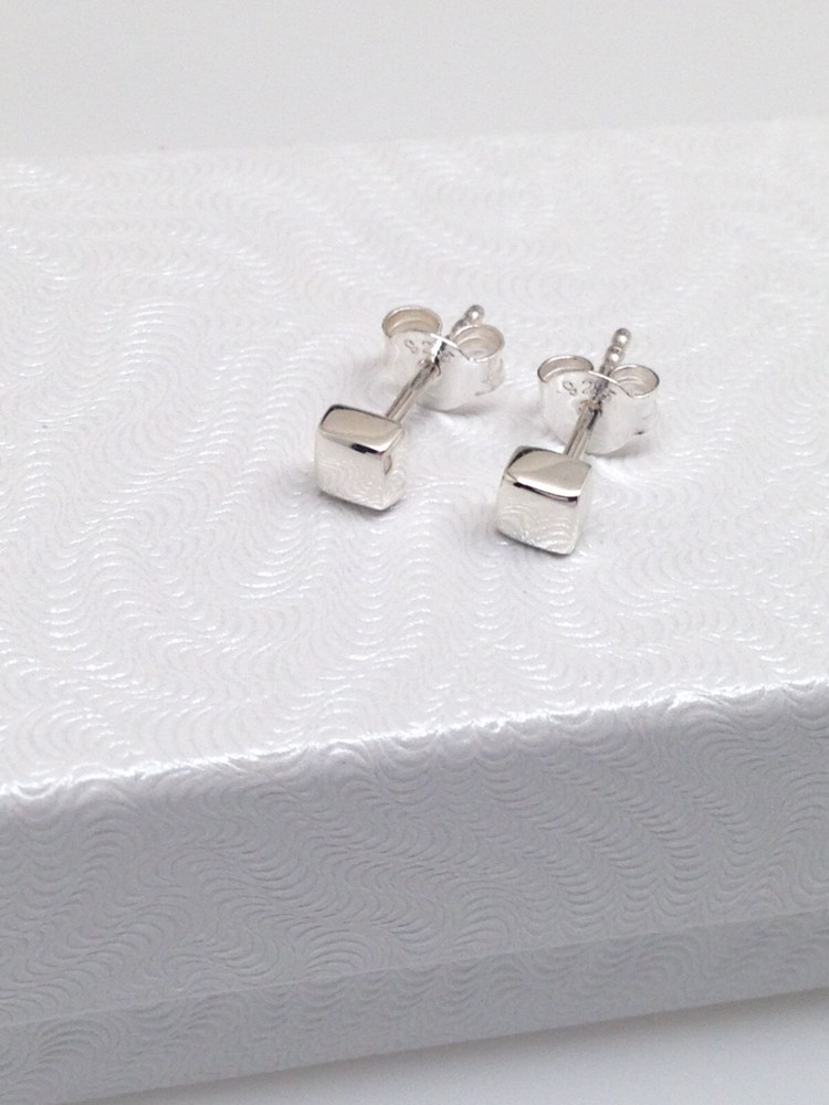 Solid Cube Stud Earrings 925 Sterling Silver Dainty Post Stud Mens Womens 3.5mm