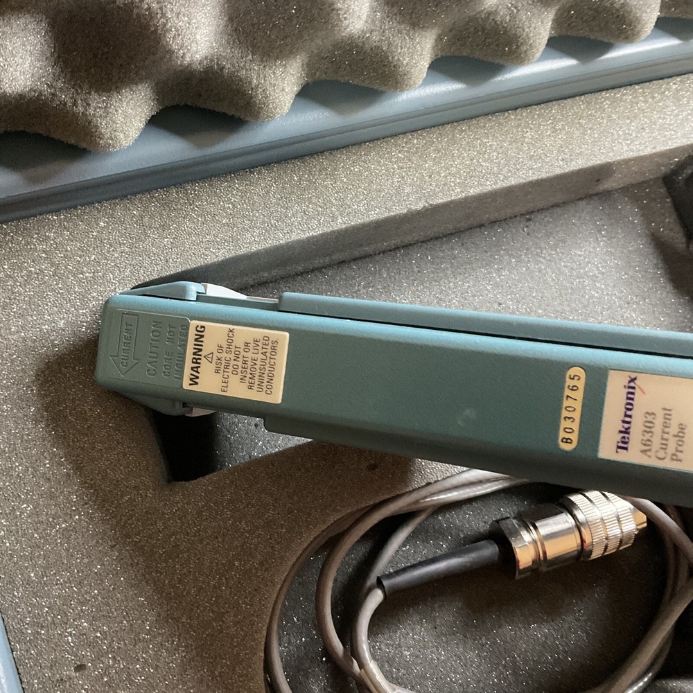 ^^ TEKTRONIX A6303 15 MHZ CURRENT PROBE mint condition