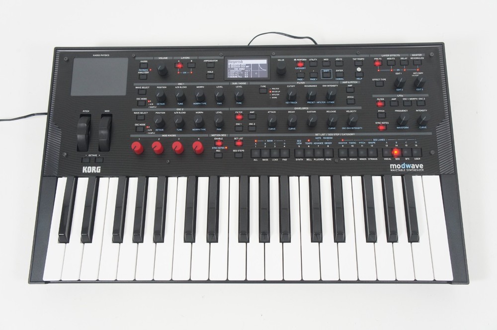 KORG modwave Wavetable Synthesizer Keyborad MINT w/ 100-240V PSU