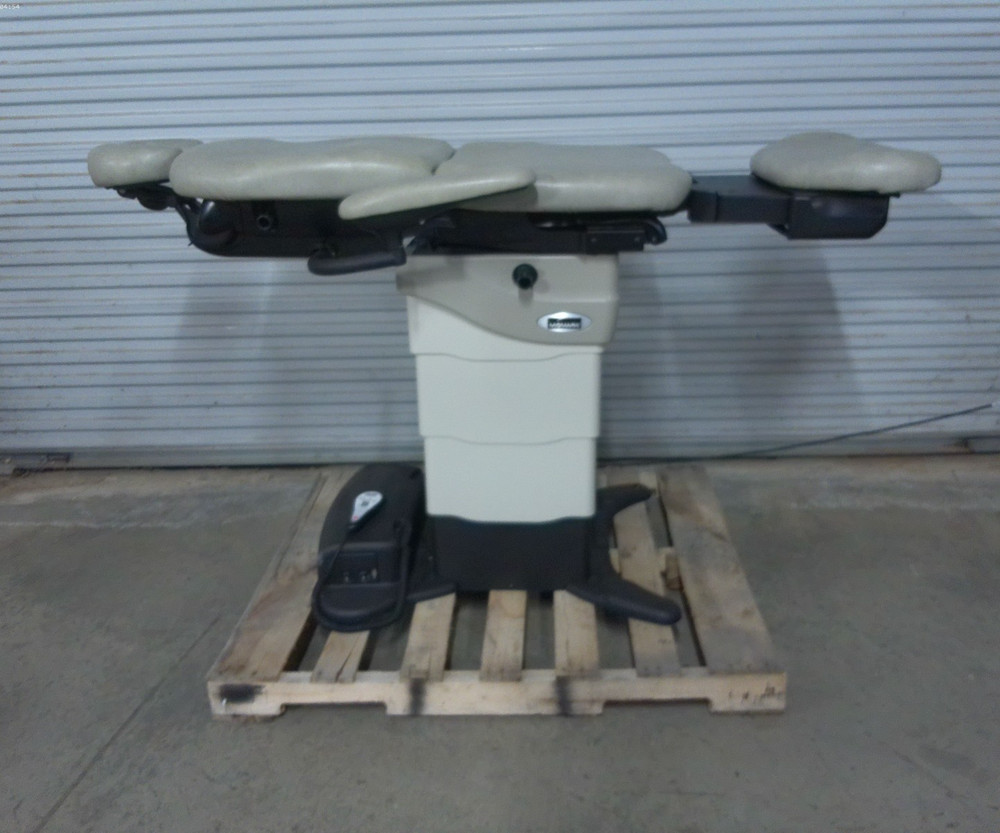 Midmark 630 Wireless Capability Humanform Power Procedure Table Chair 630-021