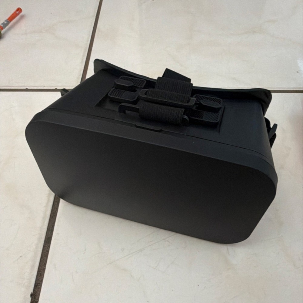 VR-0002 Smartphone Compatible Plastic VR Headset Black