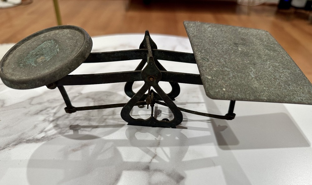 Antique Made in England Brace Scale