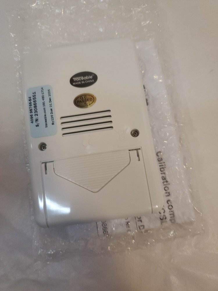 Control Company 4096 Traceable Memory Humidity/Temperature Meter,White & Black