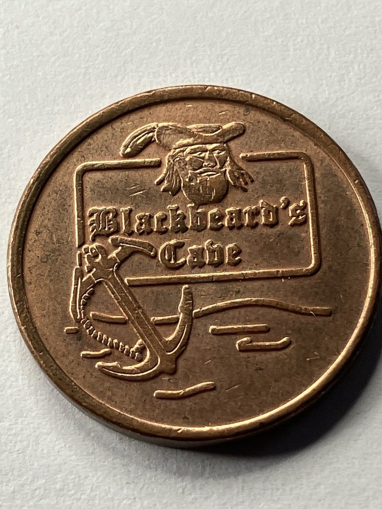 Older 1-point Blackbeard’s Cabe Arcade Token Defunct #ty1