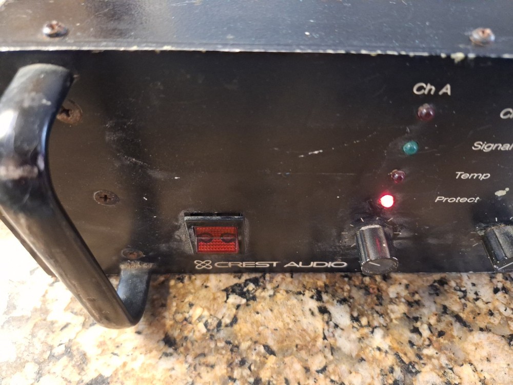 Crest Vintage Amplifier , Lights Up , Never Tested It , Was Found An ...