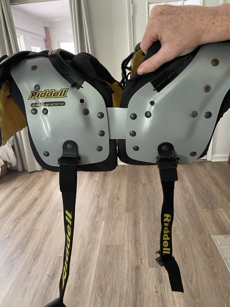 Riddle X-force Shoulder Pads Size Medium Youth