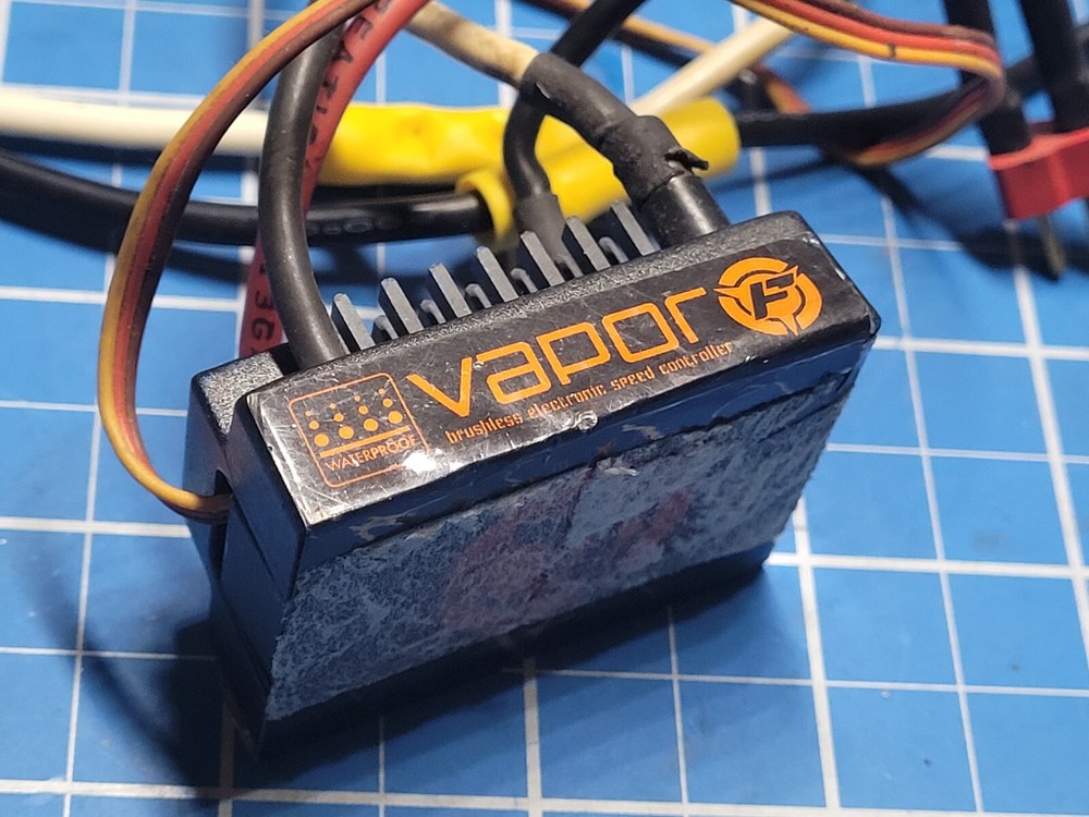 Use HPI Vapor Brushless Forward/Reverse ESC Electric Speed Control tested