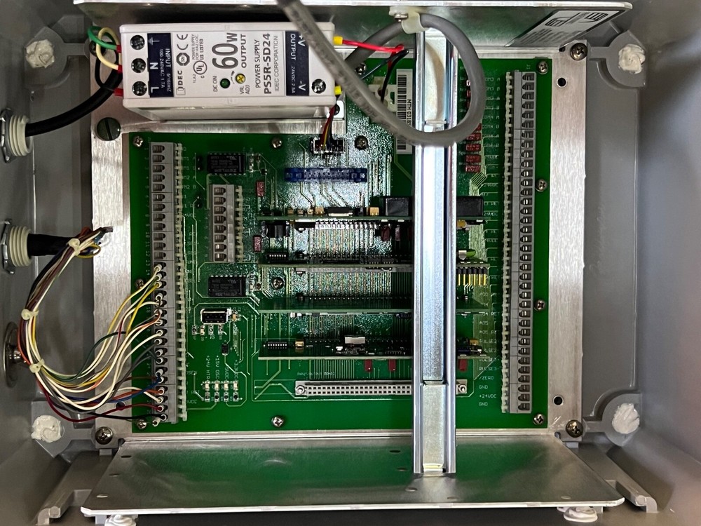 PHASE DYNAMICS FL3R25194D412B WATER-CUT ANALYZER