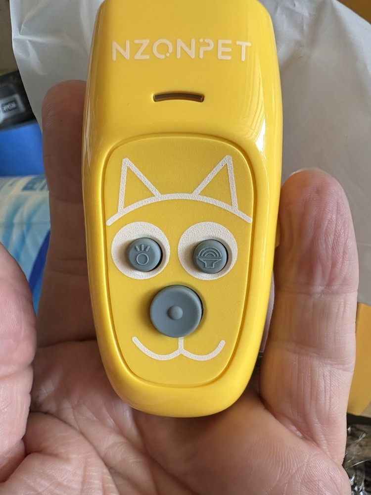Rechargeable 3 - Mode Ultrasonic Dog Trainer: for Effective Behavior Training