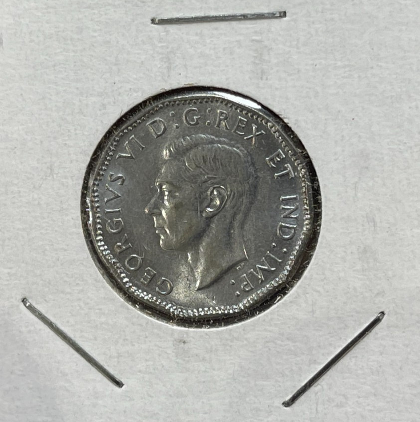 1944 Canada 5 Cents Coin Excellent Condition
