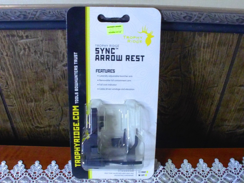 Trophy Ridge Sync LH Black Arrow Rest ARE310L