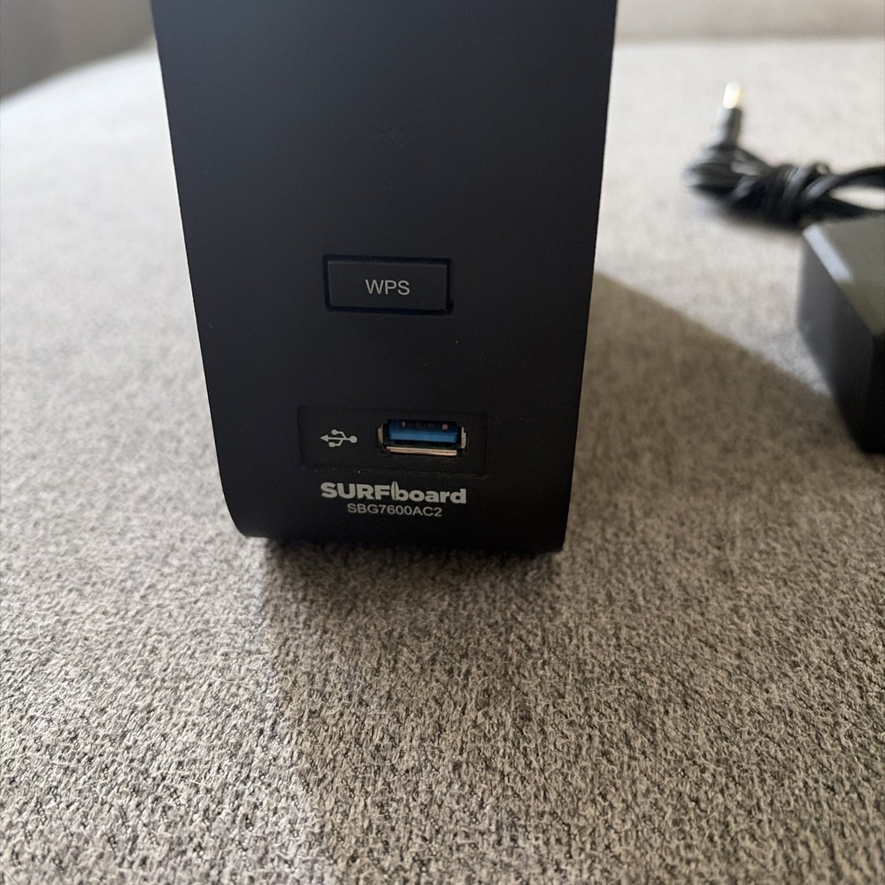 ARRIS ‎SBG7600AC2-RB Cable Modem Plus - Black