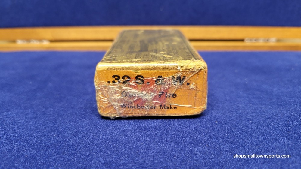 Winchester .32 Smith & Wesson Center Fire Vintage Empty Ammo Box