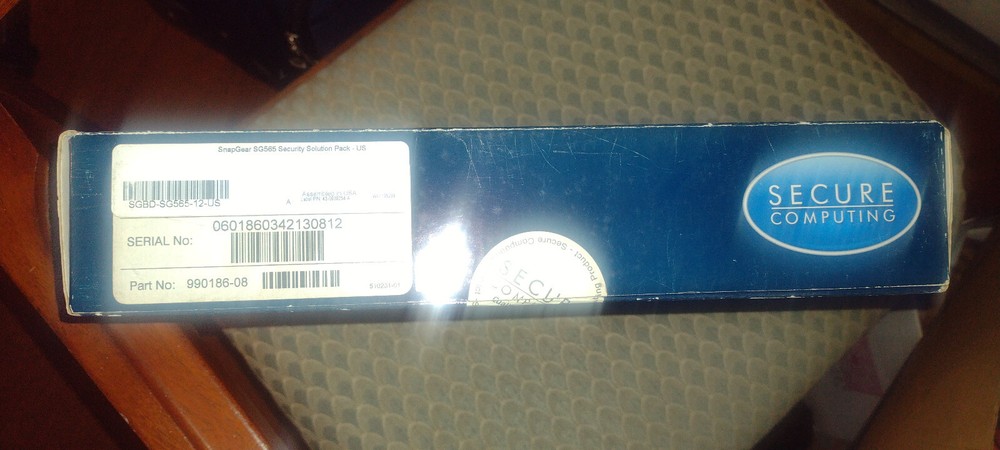 SECURE COMPUTING SnapGear SG565 Network Gateway