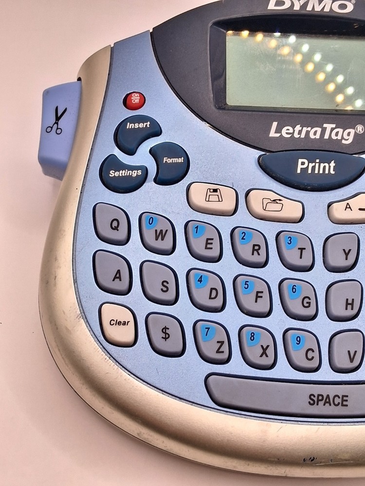 DYMO LetraTag Handheld Label Maker Portable Electronic Labeler - Working - Used
