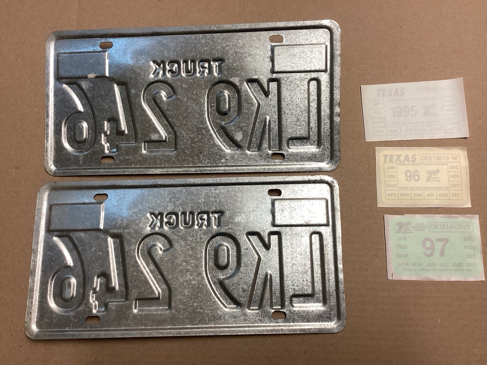 VINTAGE 1995 1996 1997 TEXAS TRUCK LICENSE PLATE SET NEVER MOUNTED LK9 246