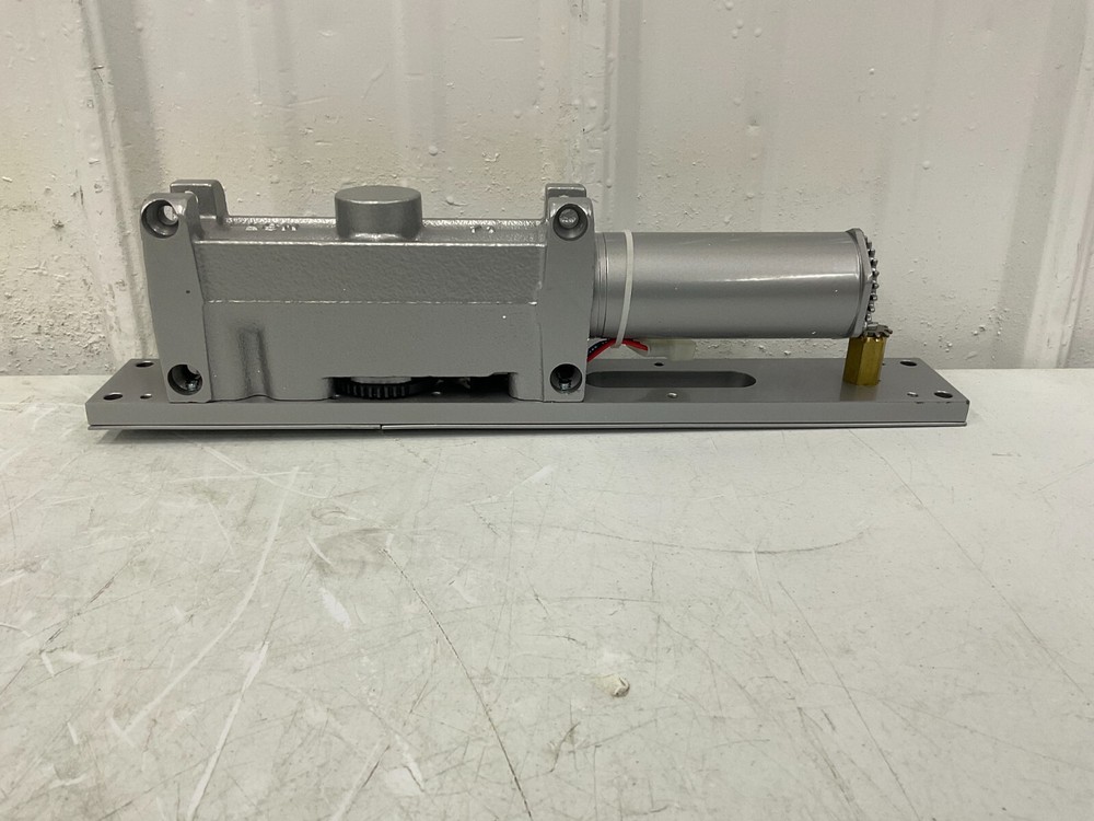 LCN 2214DPS-STD RH AL Door Operator: Heavy Duty