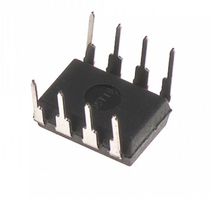 5PCS LM311P LM311 Differential Comparators Breadboard-Friendly IC New