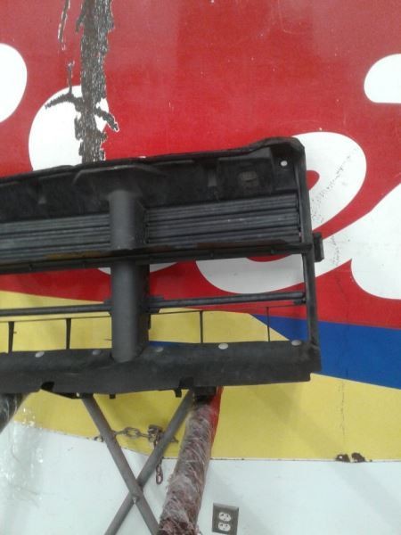 13-18 RAM 1500 Air Shutter