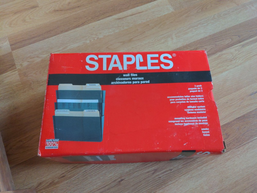 Staples 3 Pocket Filing System