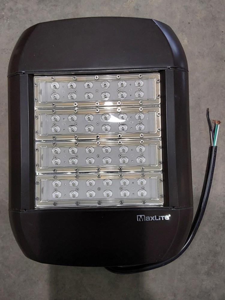 Max Lite Outdoor Barn Yard Light LED