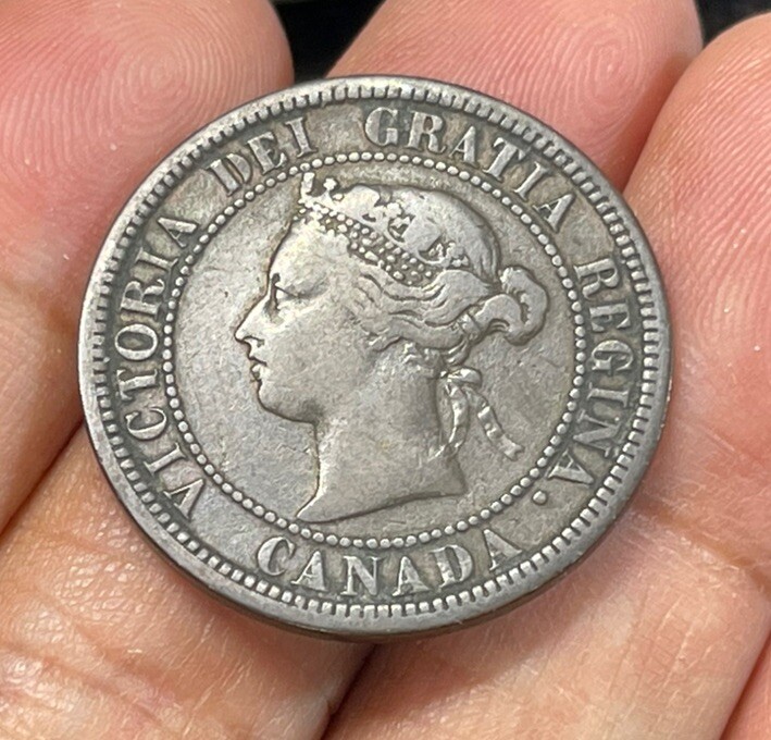 1881 H Canada One Large Cent Coin