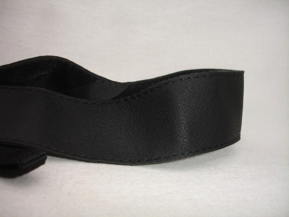 Nikon Camera Neck Strap, Black, Genuine