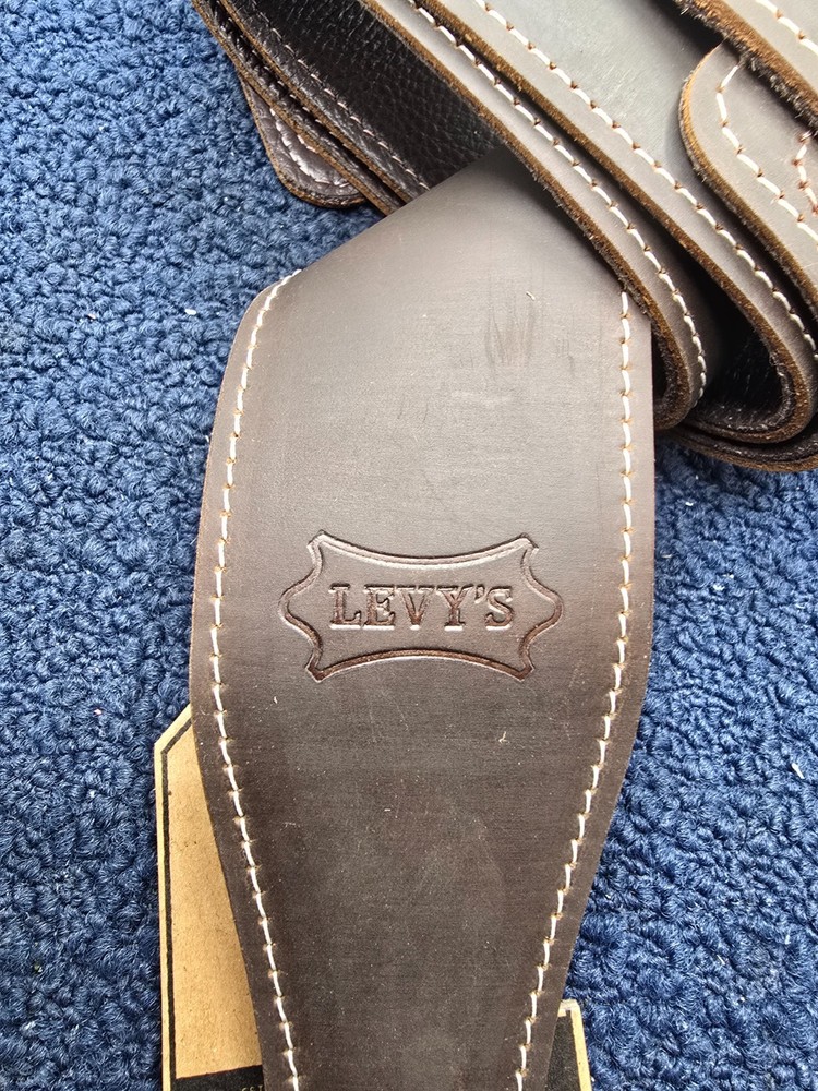 Levy's M17BAS-DBR: Pull-Up Butter Leather Strap, Dark Brown