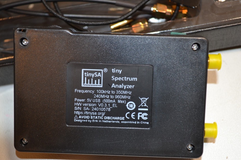 Tiny Spectrum Analyzer 100kHz-960MHz 2.8'' LCD Antenna TinySA
