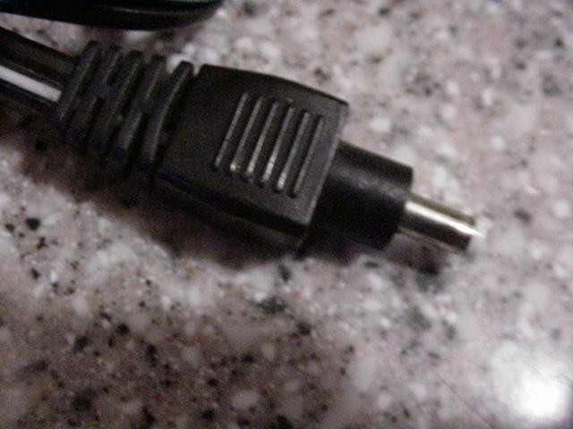 HP POWER ADAPTER C7296-60024