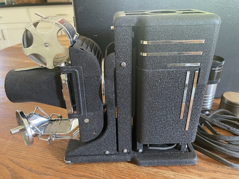 Vintage SVE Tri-Purpose Projector Model AAA-with Case - UNTESTED