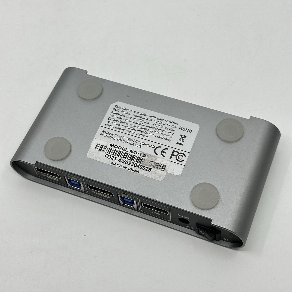 Terived 4 Port 2 DP Monitors USB 3.0 Automatic KVM Switch 4 Computers