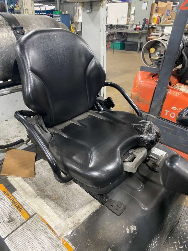 UniCarriers MCP1F2A25LV LP Forklift 4,400 lb Capacity Side Shift 3F Mast