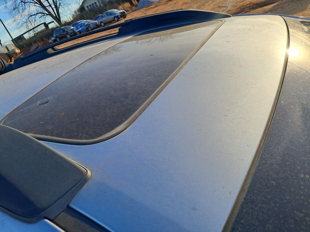 LEGACY 2012 Glove Box 4896921