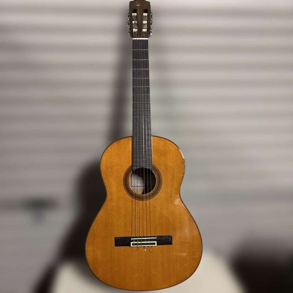 Yamaha C- Classical Guitar With Soft Case, Spruce Body, Nylon Strings