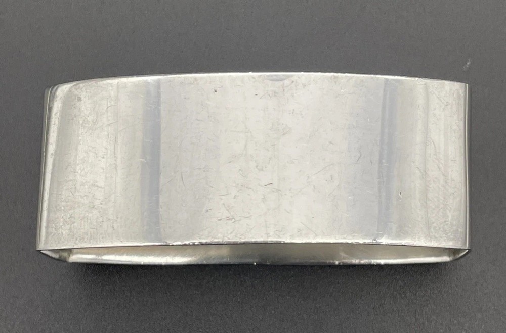 Lunt Sterling Silver Napkin Ring Engraved Name “Mabel”