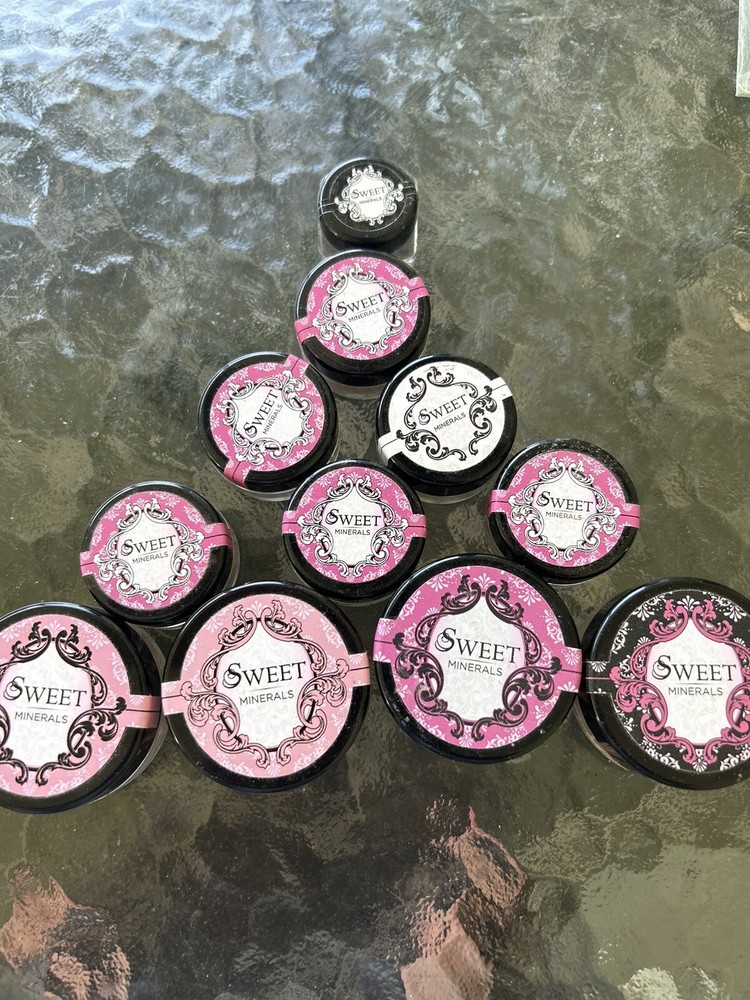 SWEET MINERALS 17PC MAKE UP SET
