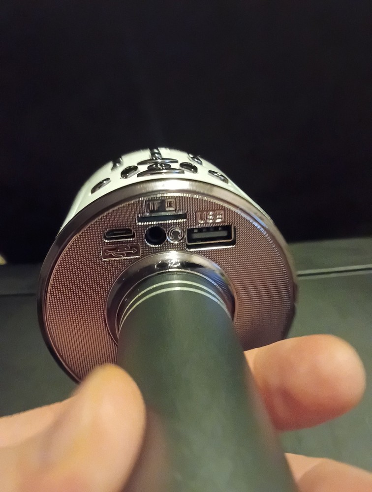 Hand Held Karaoke Microphone White/ Silver Tested- Works!