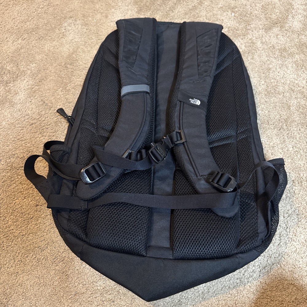 The North Face Pivoter Backpack Polyester Black Solid Color Nf00Chj8