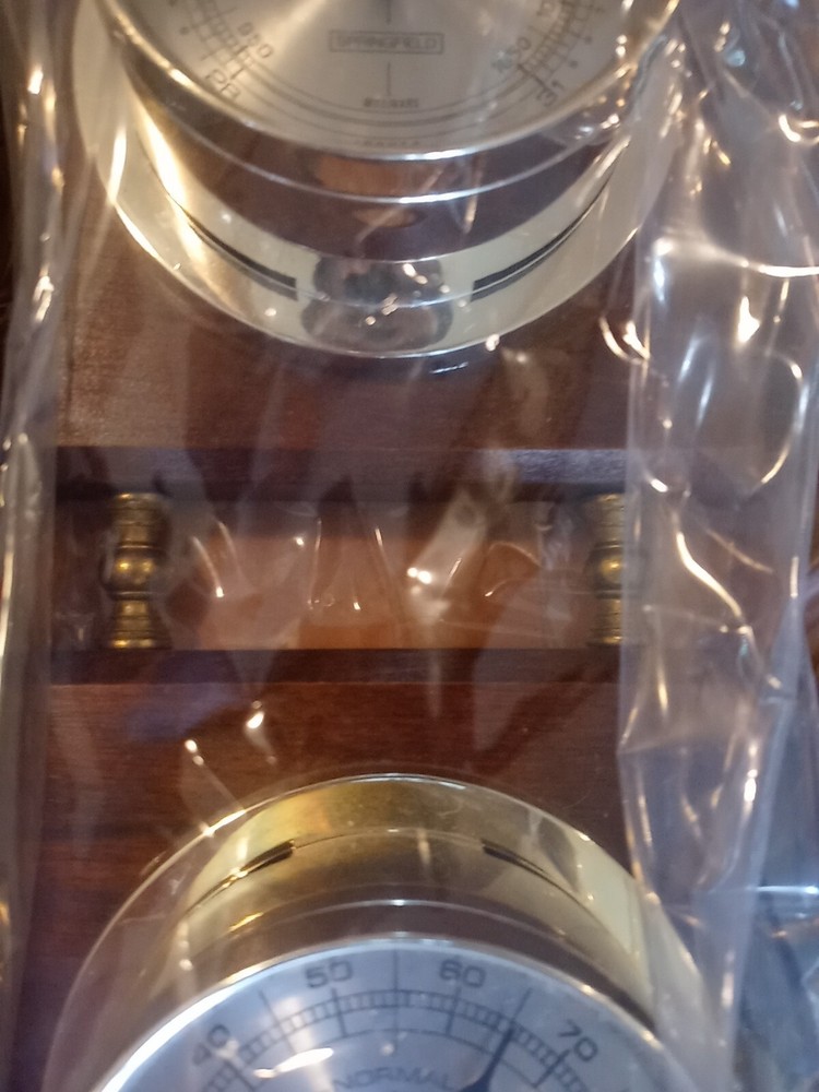 NOS Springfield Berometer