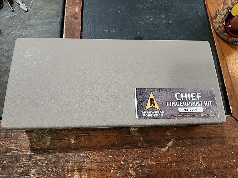 Arrowhead Forensics Chief Fingerprint Kit #A-2206