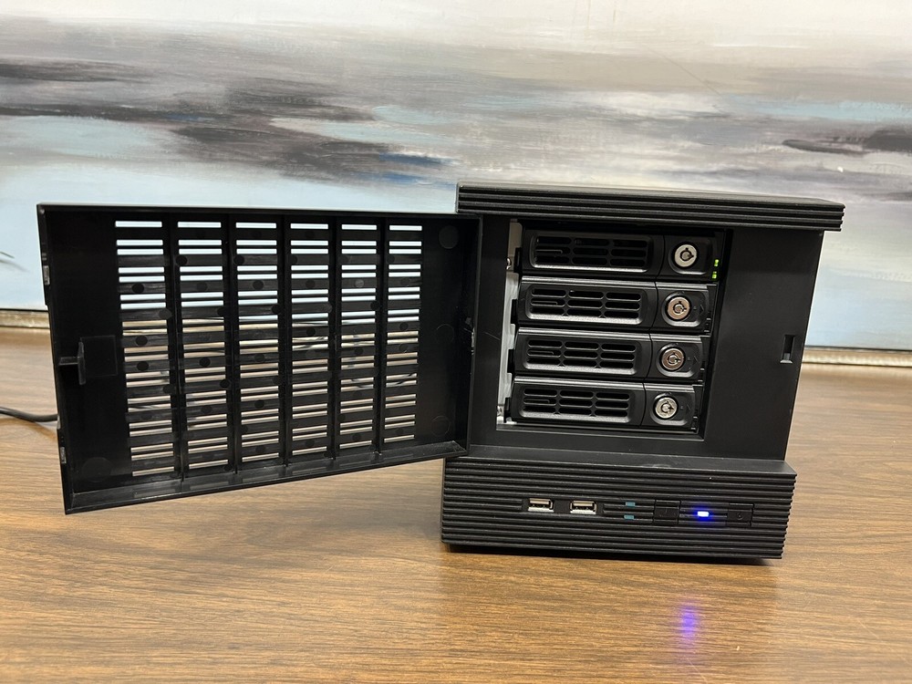 NUUO NT-4040Titan AS IS -UNTESTED