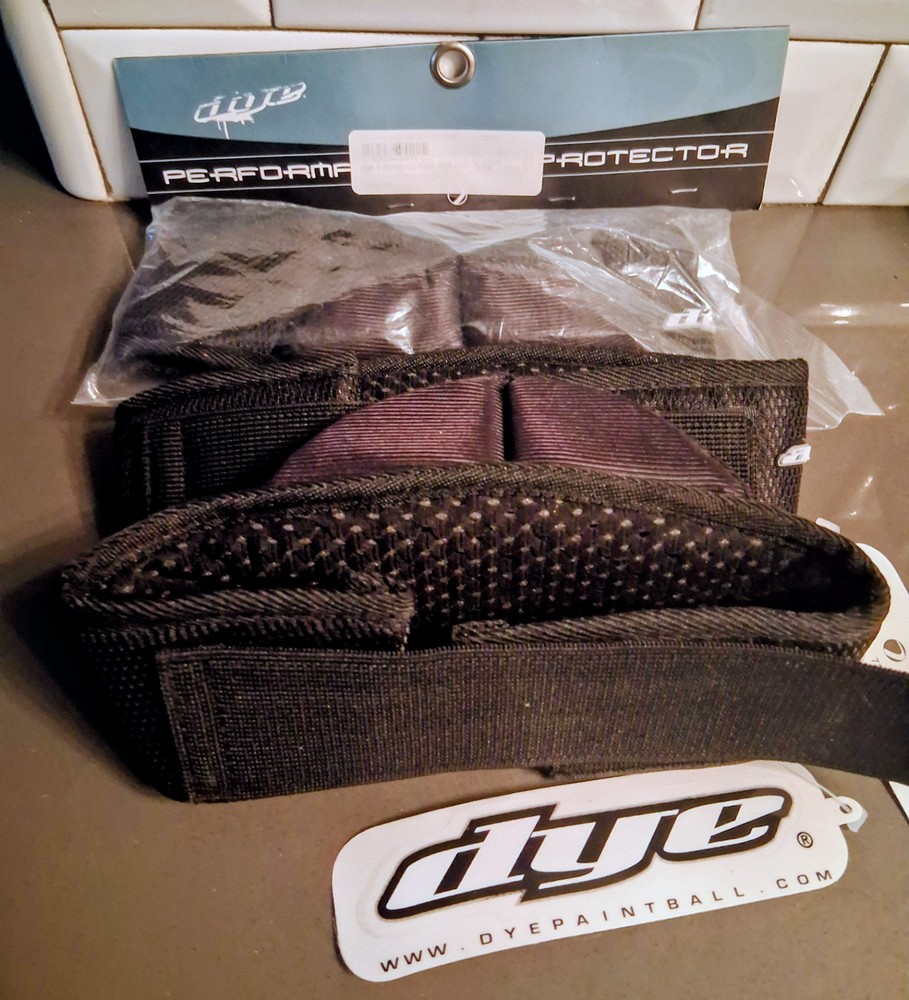 Dye Paintball Performance Neck Protectors Black 3 Pack
