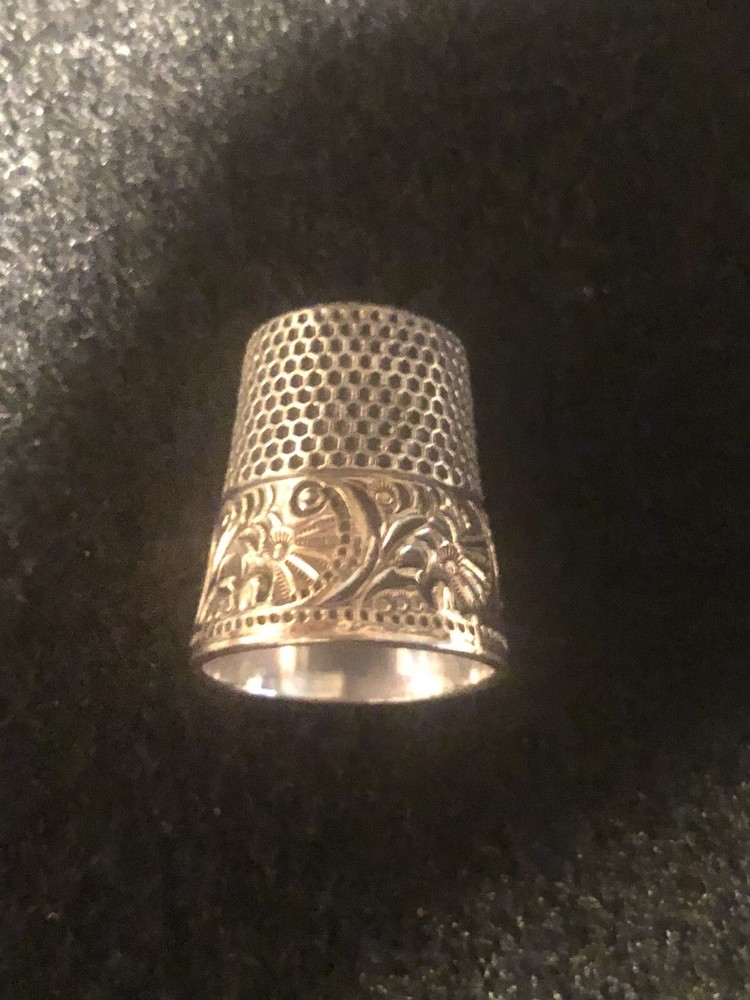 Sterling Thimble #7..Engraved With “M Y” Initials 7